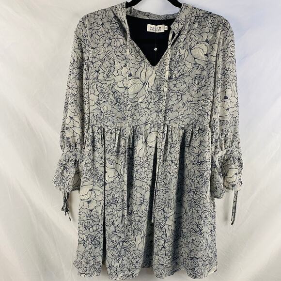 Molly Bracken Floral Boho Babydoll Style Dress Size XS NWT - Picture 1 of 9